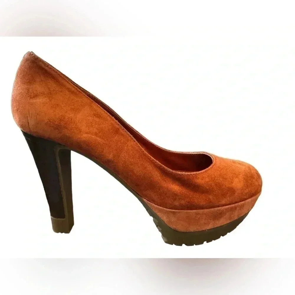 EUC Sergio Rossi Suede Platform Pumps (38.5)